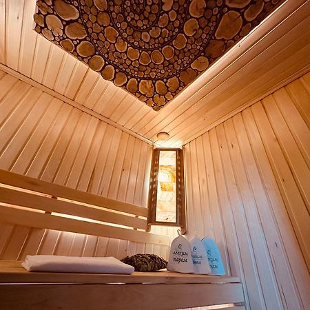 Lion Hotel Astana Luaran gambar