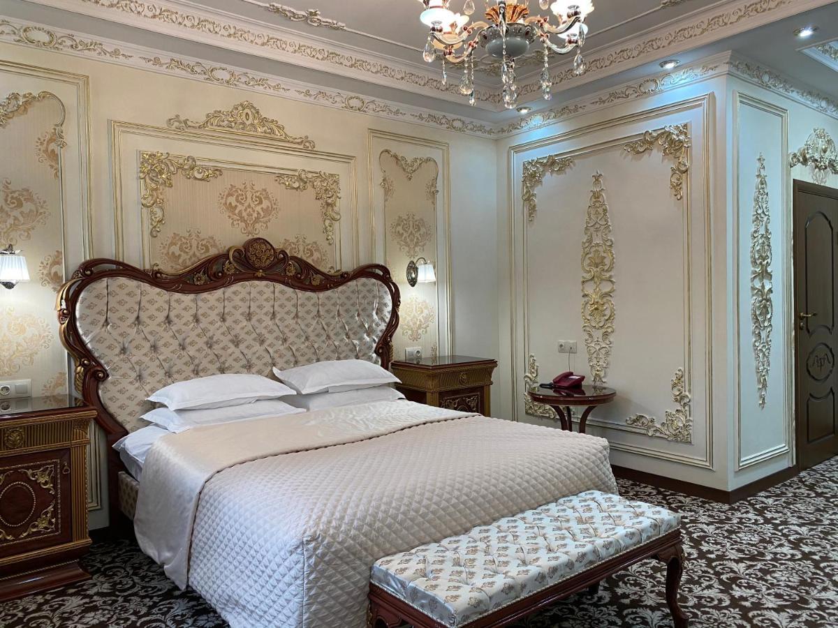 Lion Hotel Astana Luaran gambar