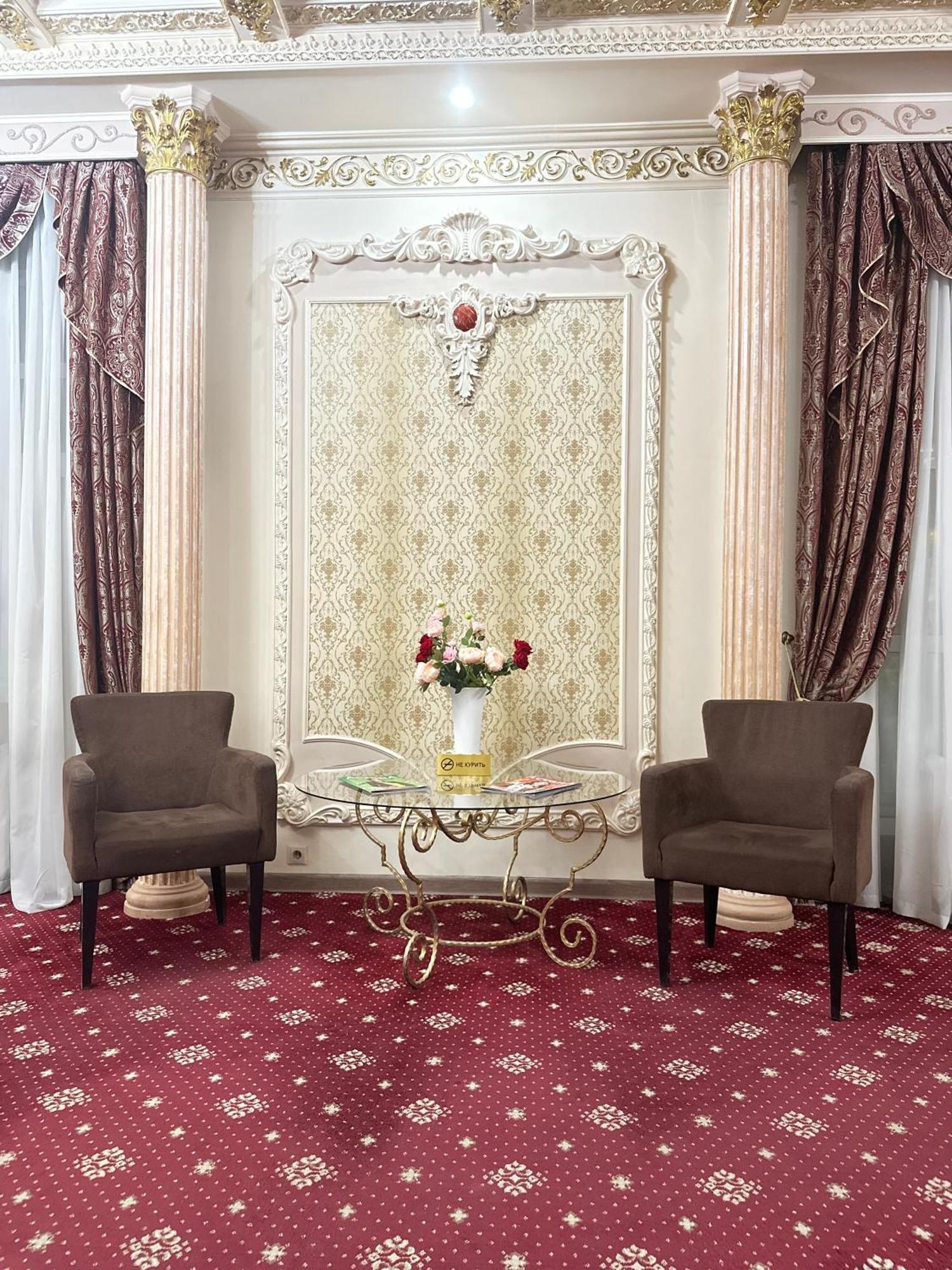 Lion Hotel Astana Luaran gambar